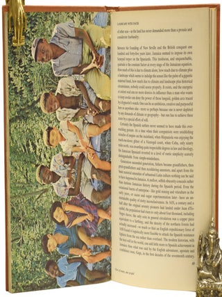 Introduces Jamaica. Edited by Morris Cargill.